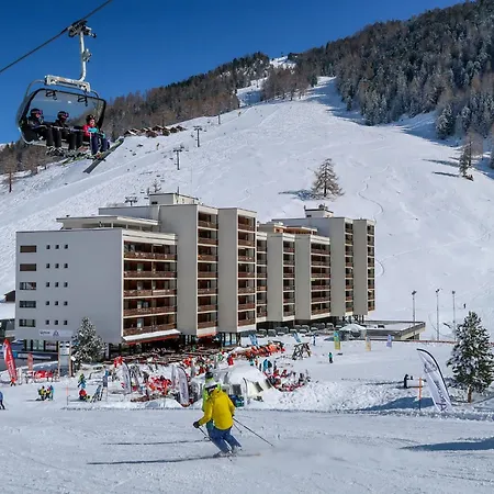 Rosablanche E003a By Interhome